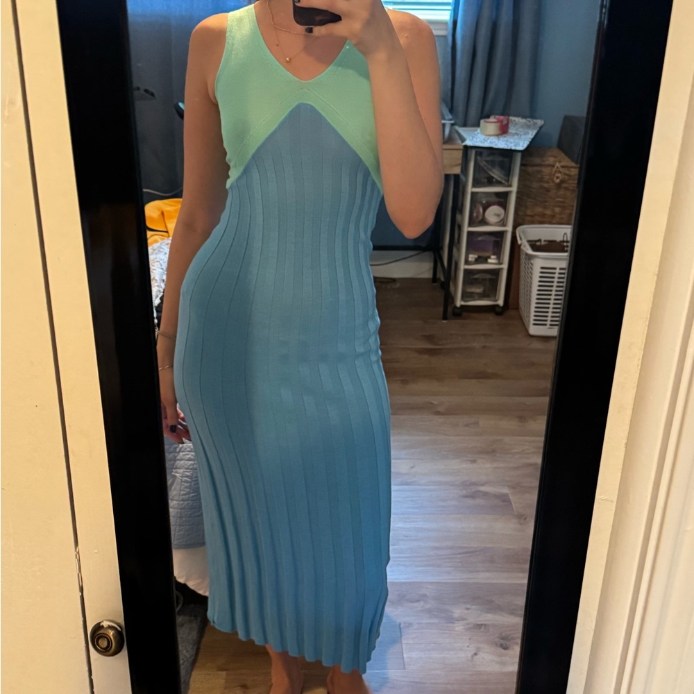 Summer knit midi dress